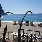 아파트호텔 Granada Luxury 800м от пляжа клеопатра *