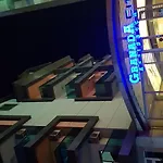 Granada Luxury 800м от пляжа клеопатра מלון דירות