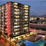 Granada Luxury 800м от пляжа клеопатра * אלאניה