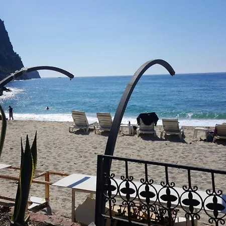 公寓式酒店 Granada Luxury 800м от пляжа клеопатра *